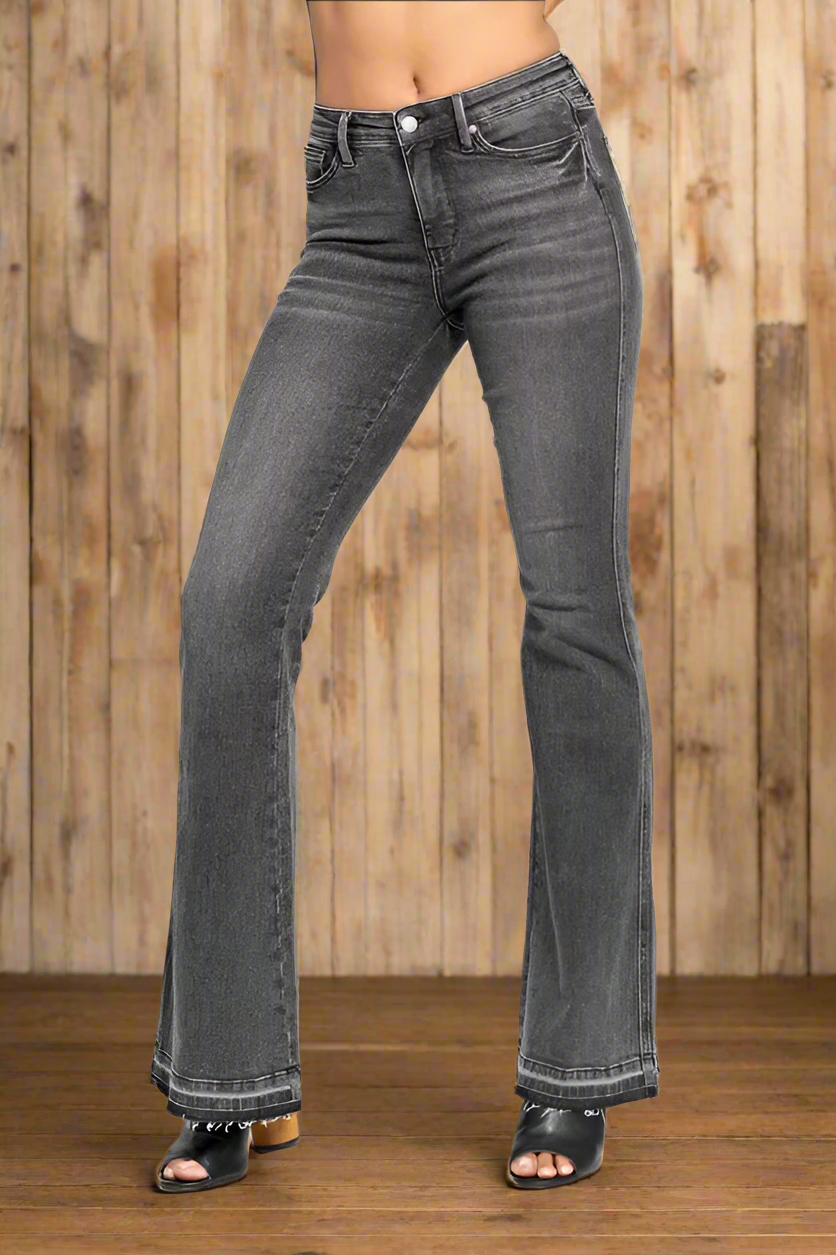 Judy Blue Midnight Revival – Washed Gray Flare Jeans